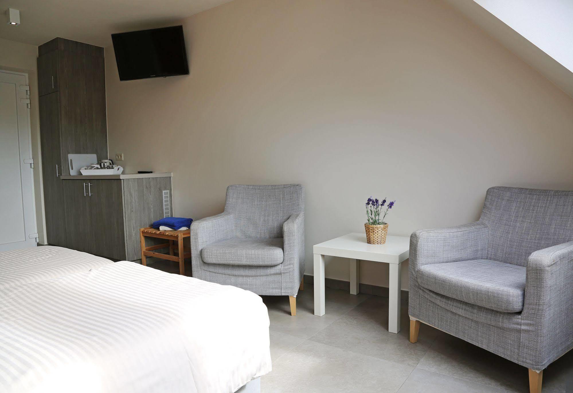 Logies Ternier Bed & Breakfast Nieuwpoort Luaran gambar